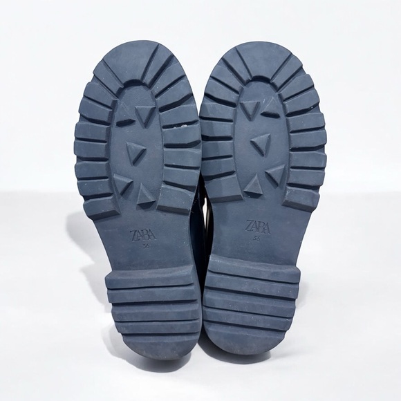 Zara Black Loafers with Gold Accent - Picture 3 of 6